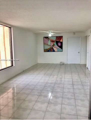 2000 Biarritz Dr, Miami Beach, FL 33141