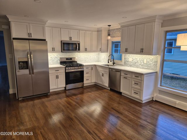 9 Frederiksted Street, Toms River, NJ 08757