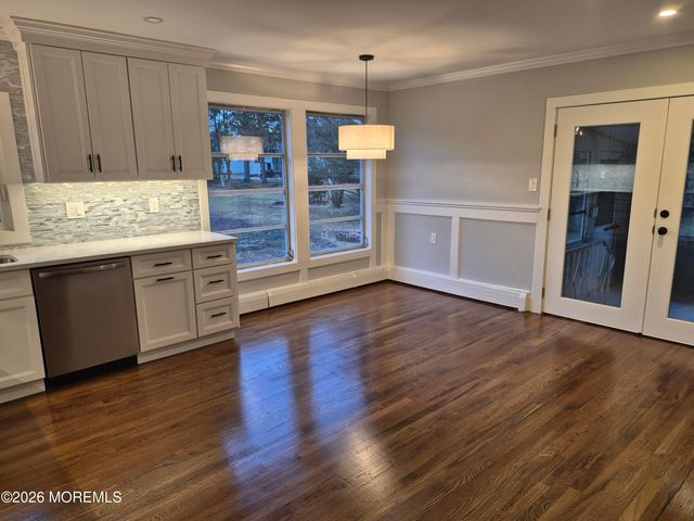 9 Frederiksted Street, Toms River, NJ 08757