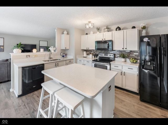 12957 E 131st Street, Fishers, IN 46037