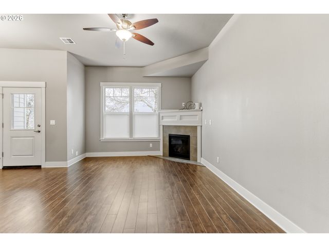 15450 Se ECKERT Ln, Damascus, OR 97089