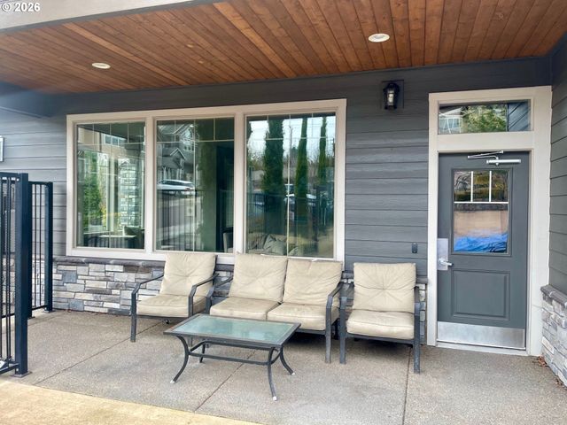 15450 Se ECKERT Ln, Damascus, OR 97089