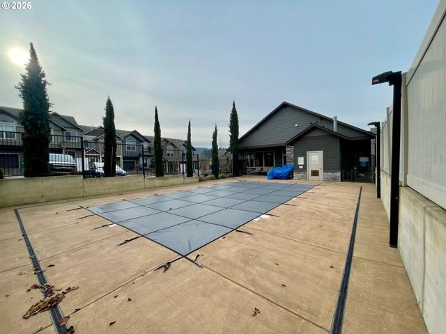 15450 Se ECKERT Ln, Damascus, OR 97089