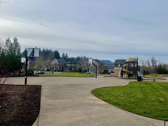 15450 Se ECKERT Ln, Damascus, OR 97089