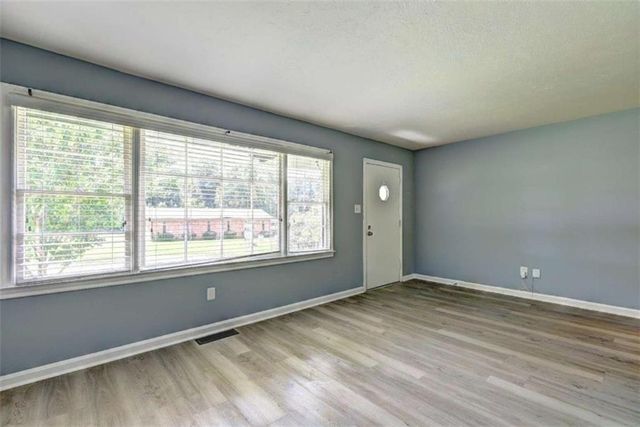 970 Oglethorpe Avenue, Athens, GA 30606