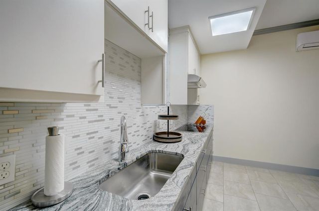 146 Shadow Oak DR, Bastrop, TX 78602