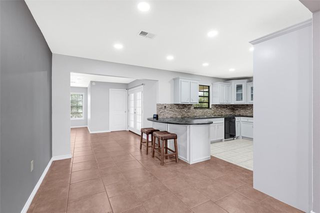 710 Woodhue Street, Channelview, TX 77530