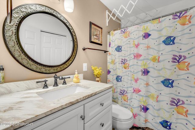 837 E 12th Avenue, Anchorage, AK 99501