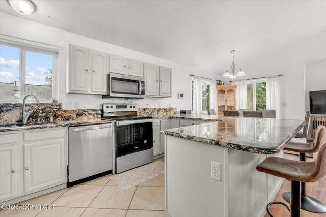 837 E 12th Avenue, Anchorage, AK 99501