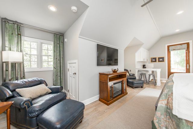 103 Edgemere Drive, Fairfield Bay, AR 72088