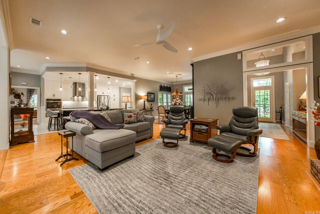 103 Edgemere Drive, Fairfield Bay, AR 72088