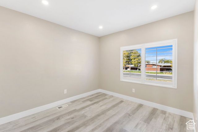 1938 N WALKER RD, Tooele, UT 84074