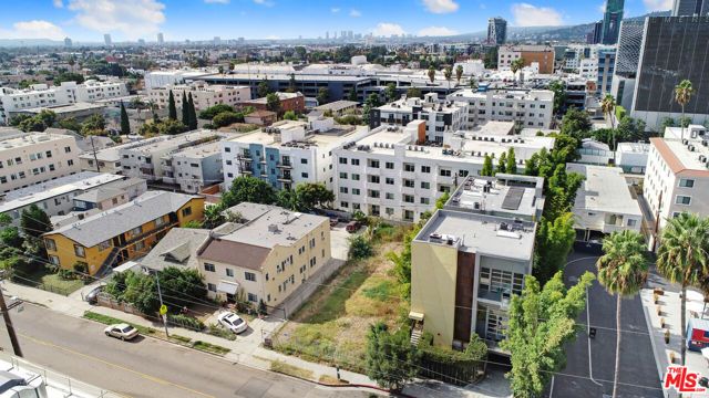 1449 N Bronson Avenue, Los Angeles, CA 90028