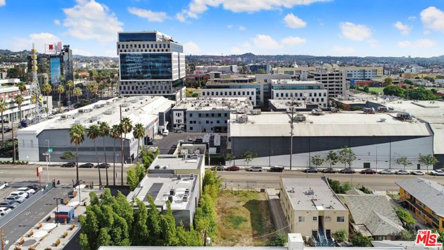 1449 N Bronson Avenue, Los Angeles, CA 90028