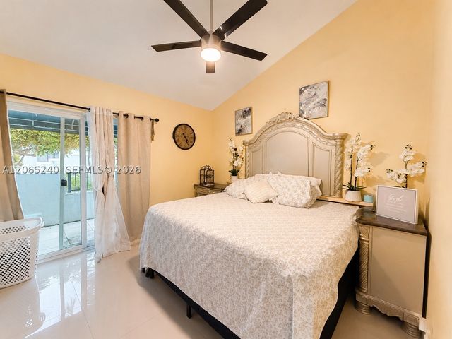 2311 SW 82nd Ter, North Lauderdale, FL 33068