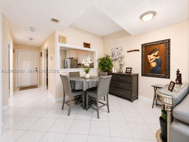 2311 SW 82nd Ter, North Lauderdale, FL 33068