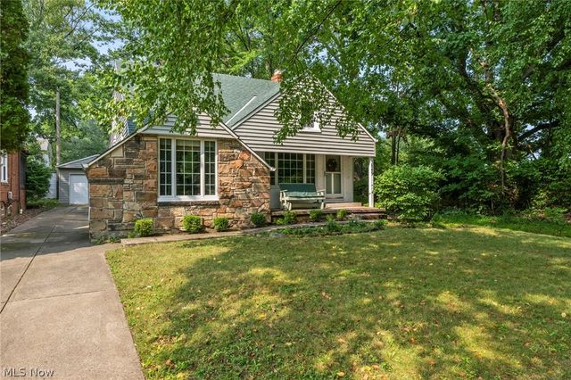 3849 Bainbridge Road, Cleveland Heights, OH 44118