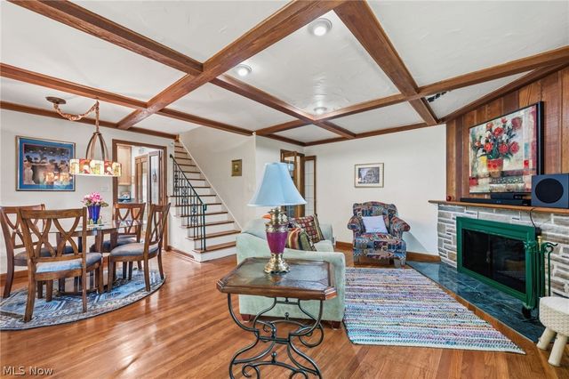 3849 Bainbridge Road, Cleveland Heights, OH 44118
