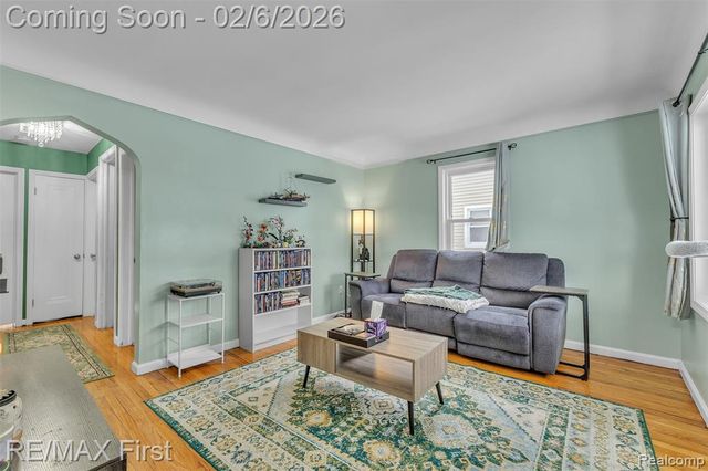 3313 Alice Street, Dearborn, MI 48124