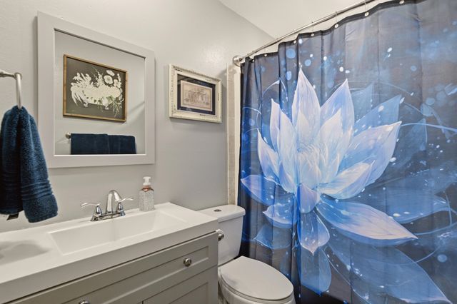 905 N Main St, Garden Plain, KS 67050