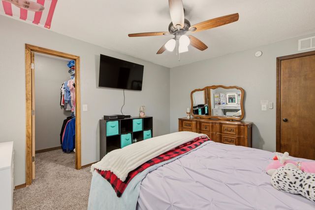 905 N Main St, Garden Plain, KS 67050
