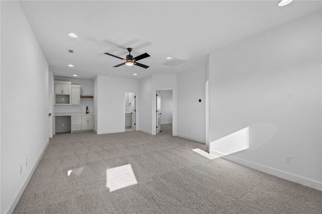 13616 Coop Road, Fayetteville, AR 72704