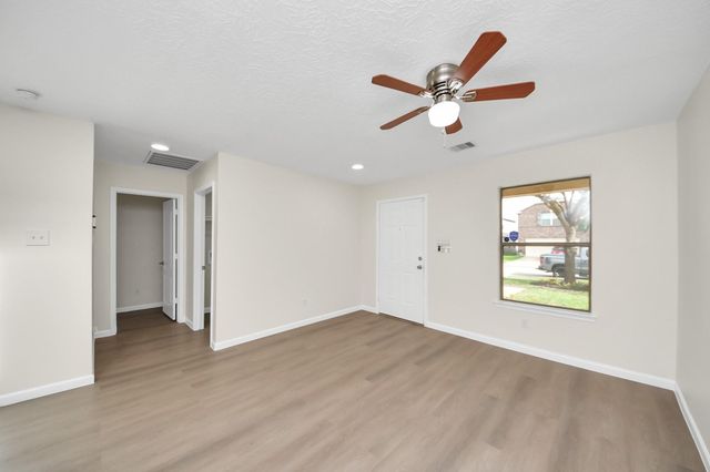 21318 Pine Monte Ridge Lane, Katy, TX 77449