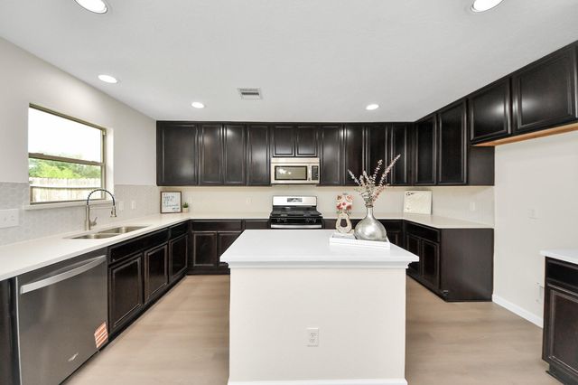 21318 Pine Monte Ridge Lane, Katy, TX 77449