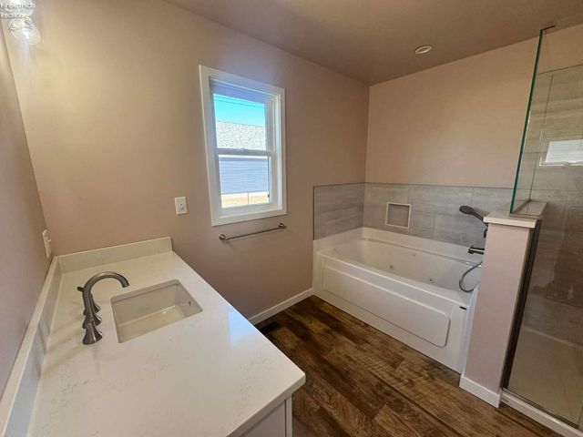 111 Tuscarawas Trail, Sandusky, OH 44870