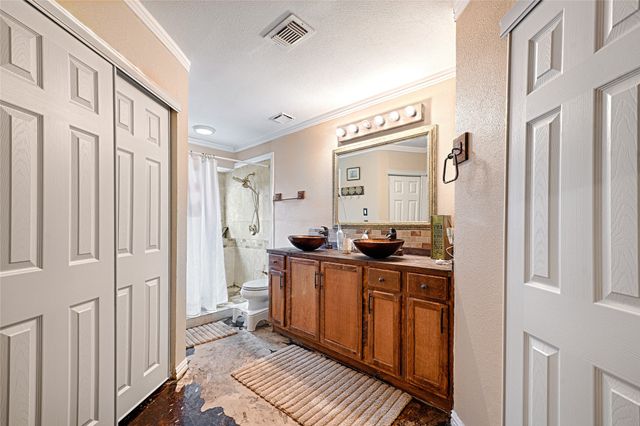 7814 Clairmont Avenue, Rowlett, TX 75089