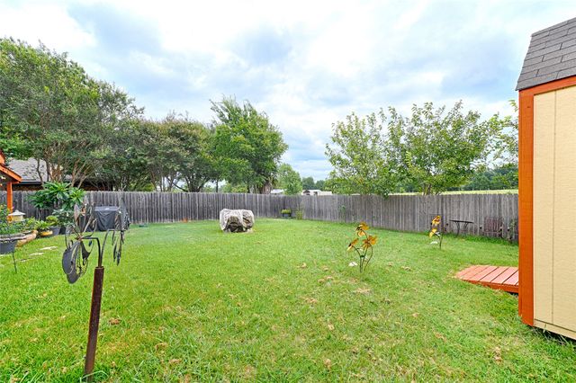 7814 Clairmont Avenue, Rowlett, TX 75089
