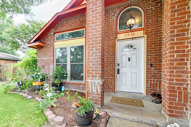 7814 Clairmont Avenue, Rowlett, TX 75089