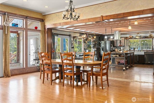 121 N Carpenter Road, Snohomish, WA 98290