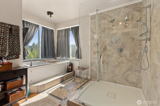 121 N Carpenter Road, Snohomish, WA 98290