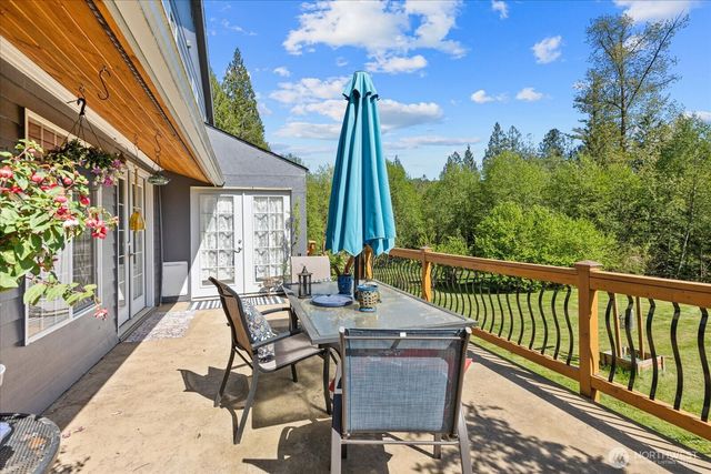 121 N Carpenter Road, Snohomish, WA 98290