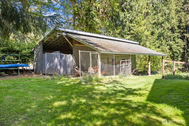 121 N Carpenter Road, Snohomish, WA 98290