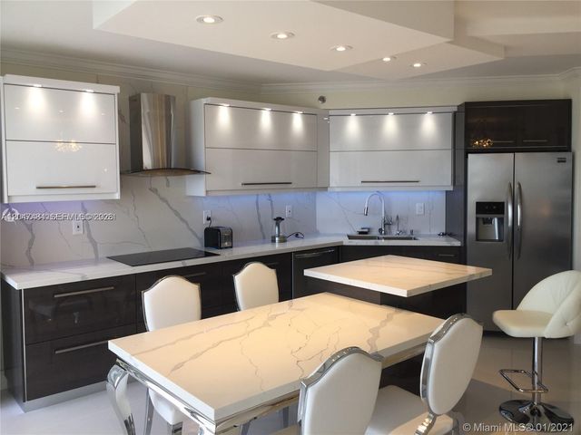 16485 Collins Avenue 538, Sunny Isles Beach, FL 33160