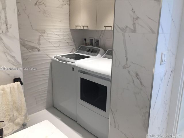 16485 Collins Avenue 538, Sunny Isles Beach, FL 33160