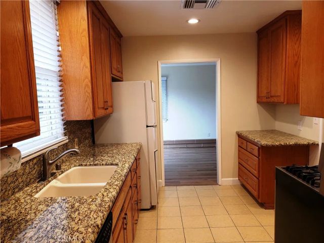 22436 Avenue San Luis, Woodland Hills, CA 91364