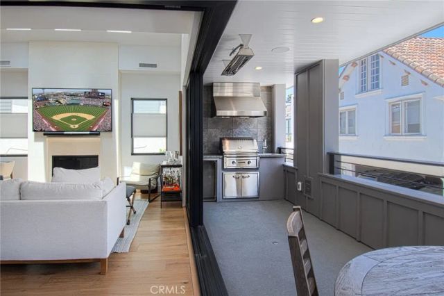 502 Begonia, Corona Del Mar, CA 92625