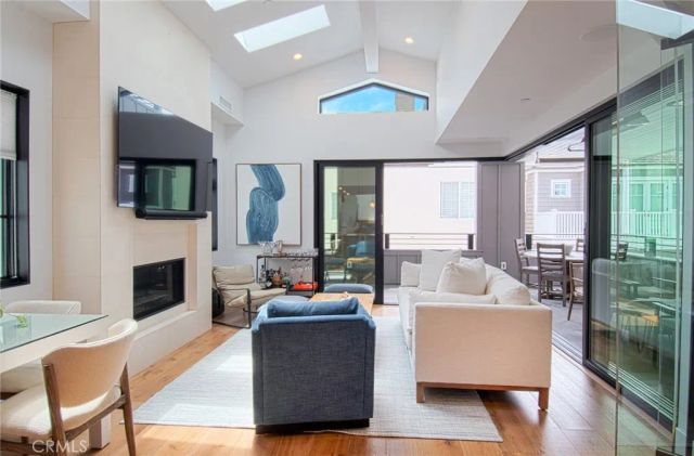 502 Begonia, Corona Del Mar, CA 92625