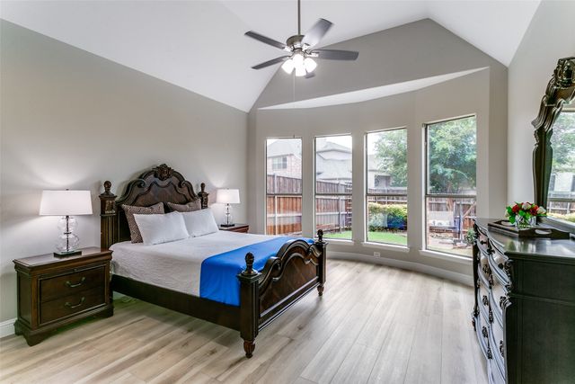 412 Red Castle Drive, Lewisville, TX 75056