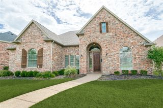 412 Red Castle Drive, Lewisville, TX 75056