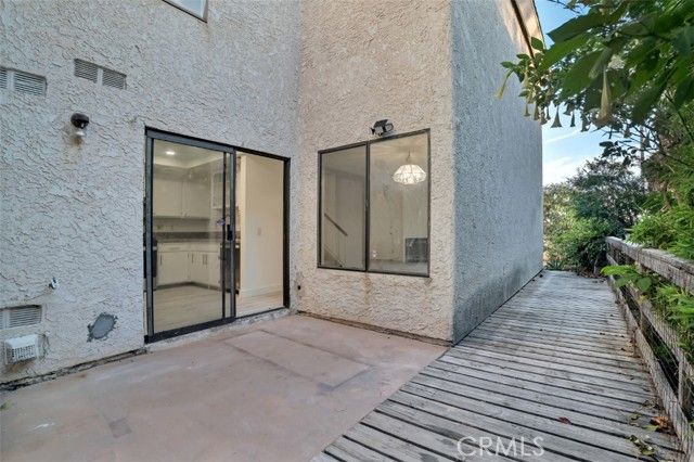 21901 Dupont Street 12, Chatsworth (los Angeles), CA 91311