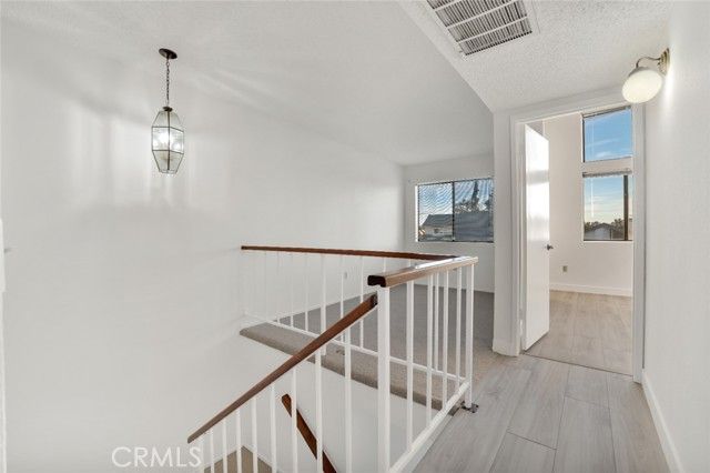 21901 Dupont Street 12, Chatsworth (los Angeles), CA 91311