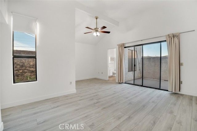 21901 Dupont Street 12, Chatsworth (los Angeles), CA 91311