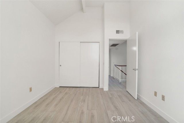 21901 Dupont Street 12, Chatsworth (los Angeles), CA 91311