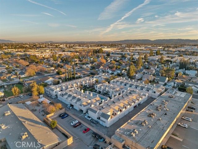 21901 Dupont Street 12, Chatsworth (los Angeles), CA 91311