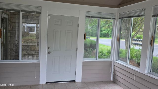 2354 Whispering Pines Drive, Toledo, OH 43617