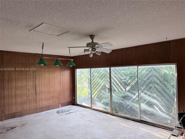 4420 NW 16th St, Lauderhill, FL 33313